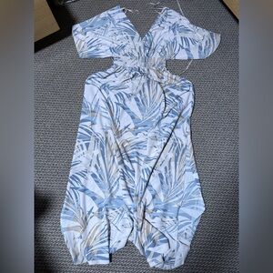 Tropical Leaf Print Maxi Dress